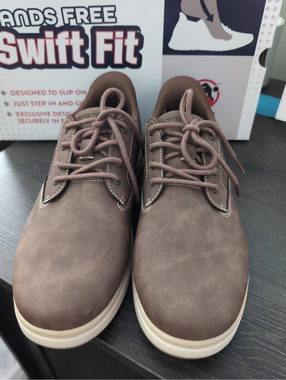 Skechers Swift Fit Shoes Hands-Free Mens Brown Relaxed Fit Memory Foam Size 9.5